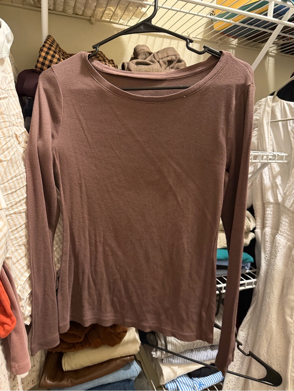 Women’s Long Sleeve Crewneck Top - Brown